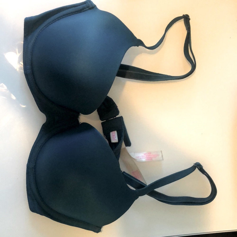 PINK wear everywhere lightly lined bra